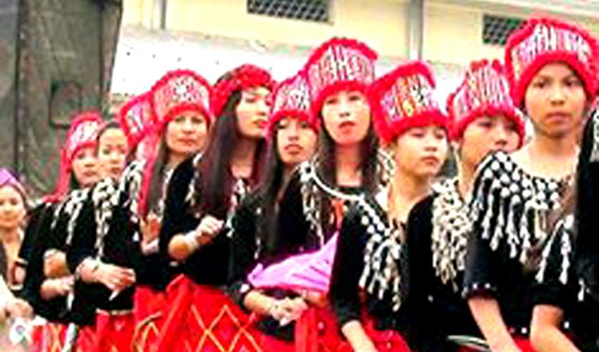 Shapawng Yawng Manau Poi festival 